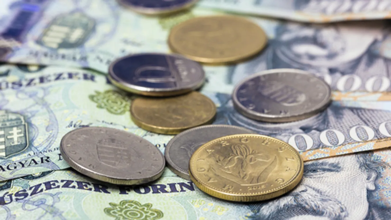 Erősödött kissé a forint