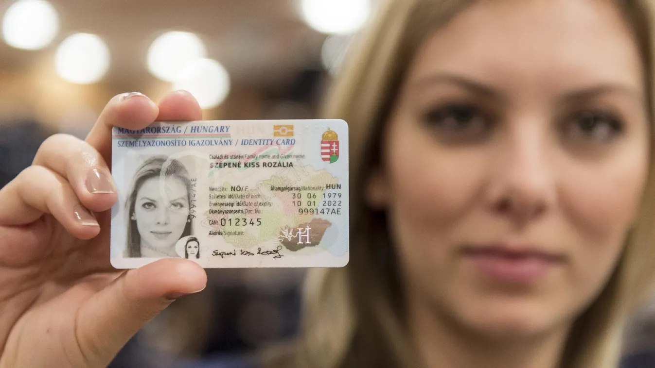 Mire lesz jó az e-személyi? – Reggeli járat