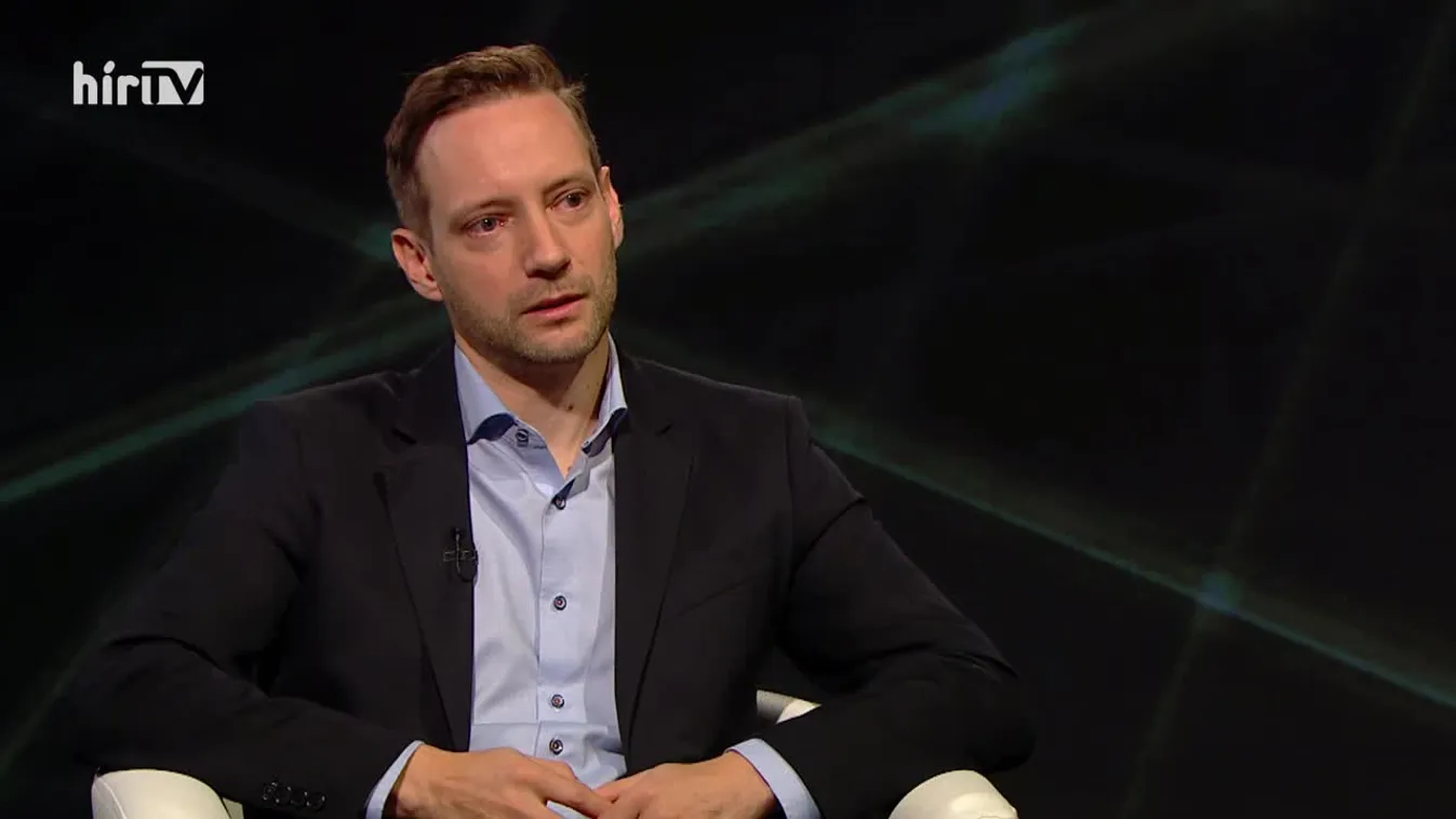 Főhős: Azbej Tristan doktori disszertációjának védése előtt egy nappal lövöldözés volt az egyetemen