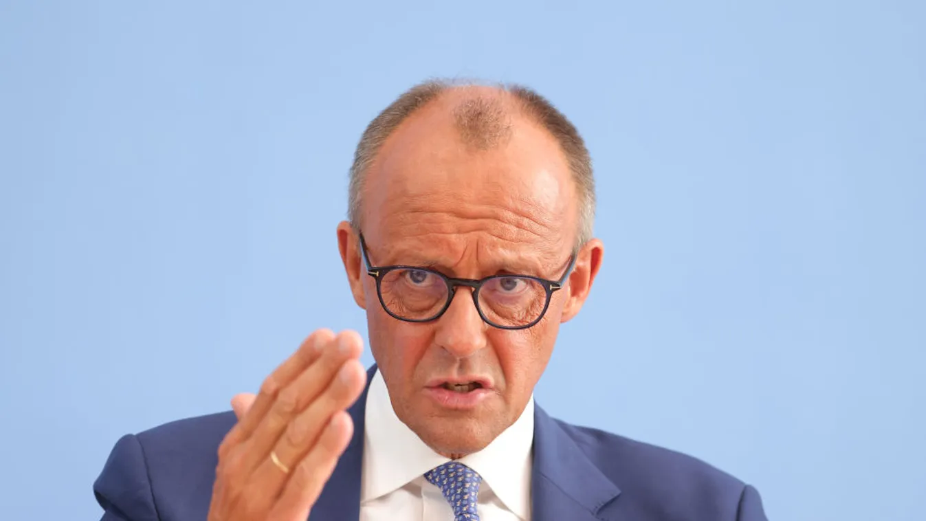 A német kereszténydemokratáknak most lett elegük a bűncselekményeket elkövető migránsokból