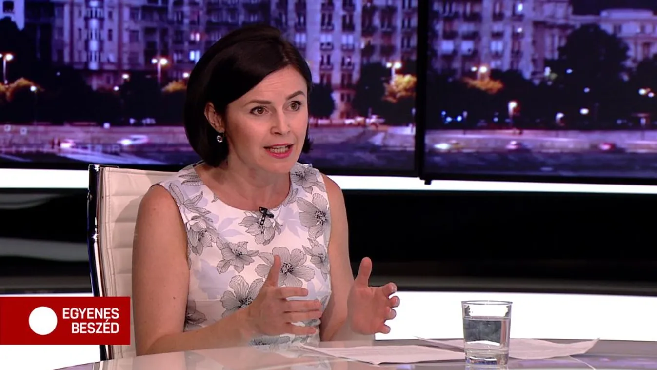 Kunhalmi Ágnes: Ebből elég!