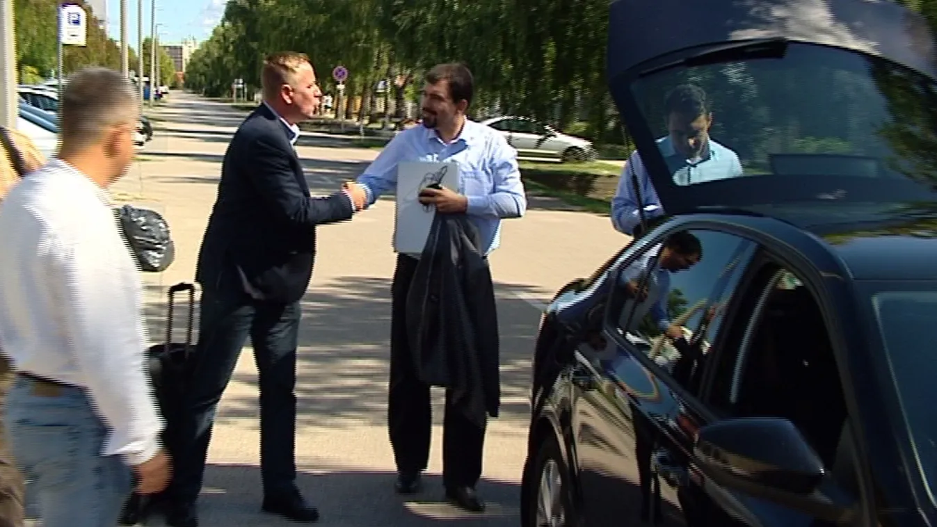 Hangfelvétel: az alelnökválasztást is előre leoszthatták a Jobbikban