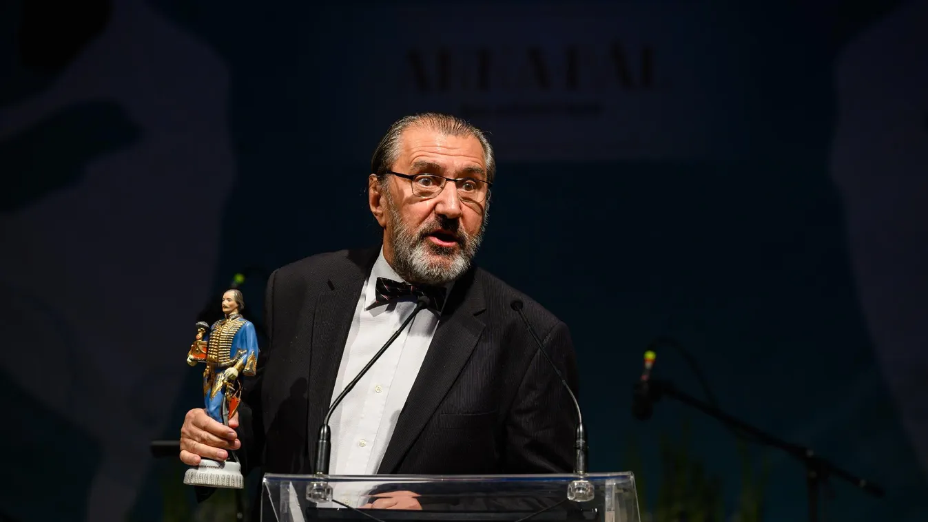 Isten éltesse a 70 éves Eperjes Károlyt!