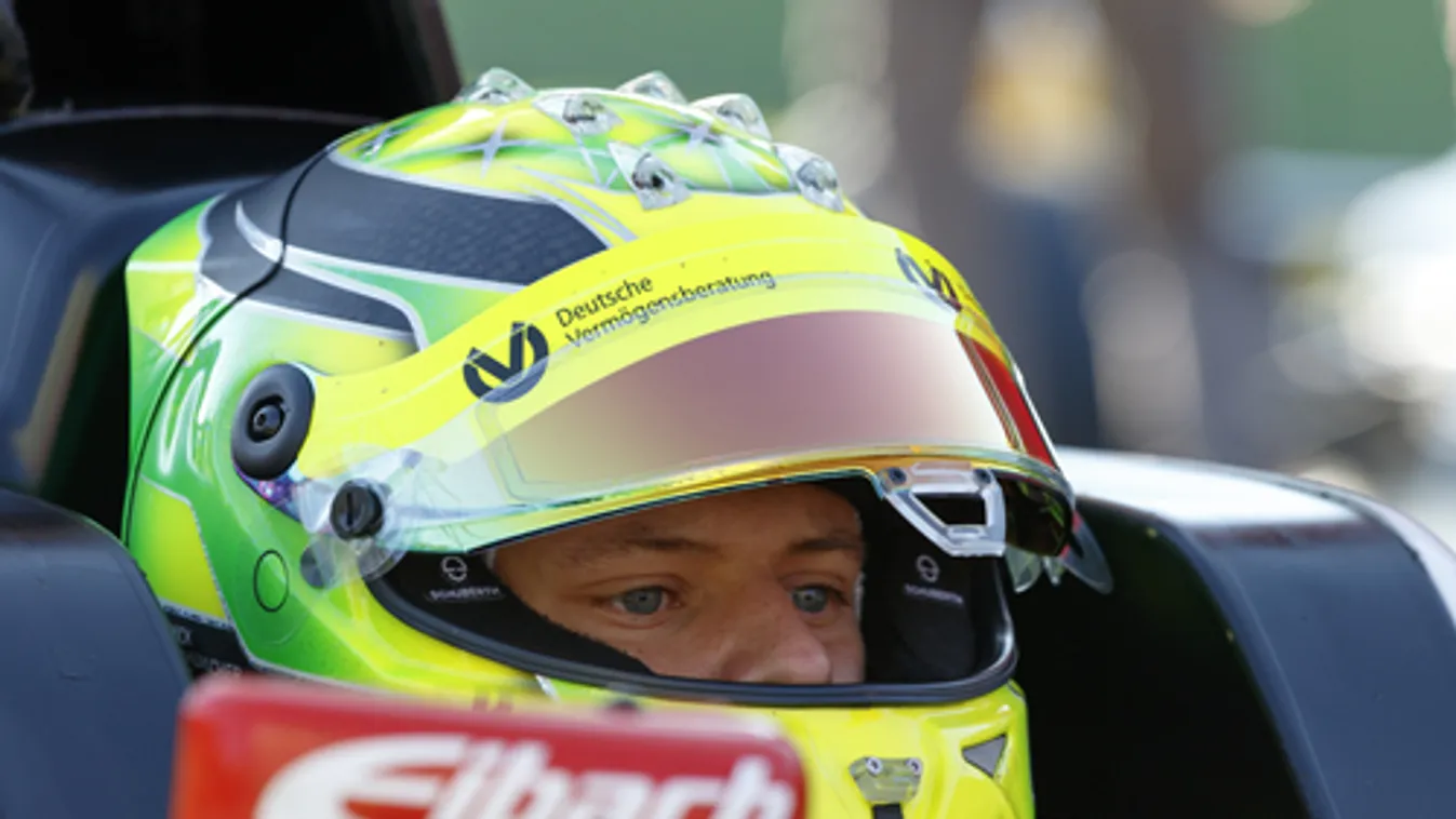 Mick Schumacher bajnoki címmel búcsúzott a Forma-2-től