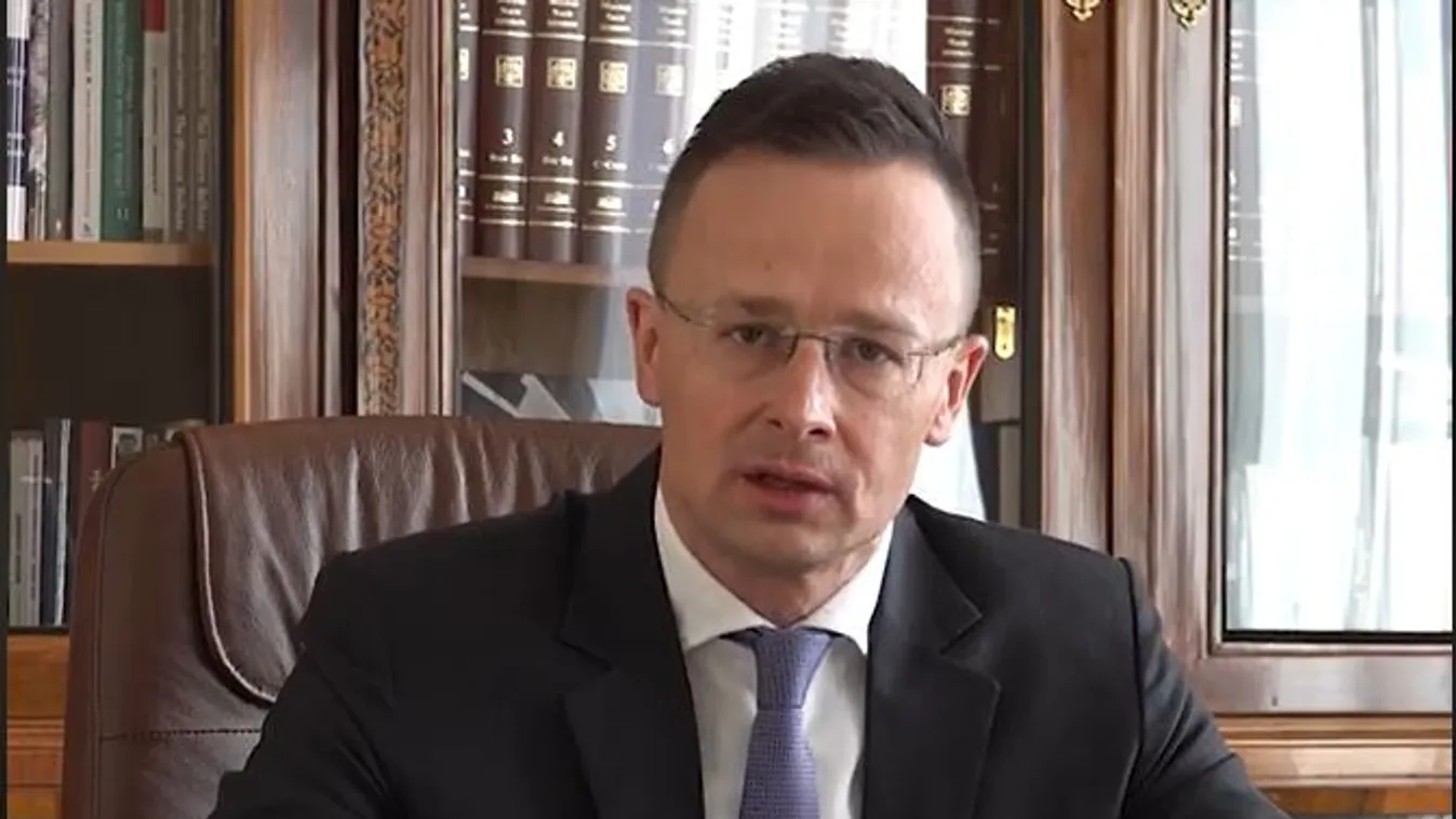 Szijjártó: Hat repülőgép hoz védőeszközt Budapestre szerdán