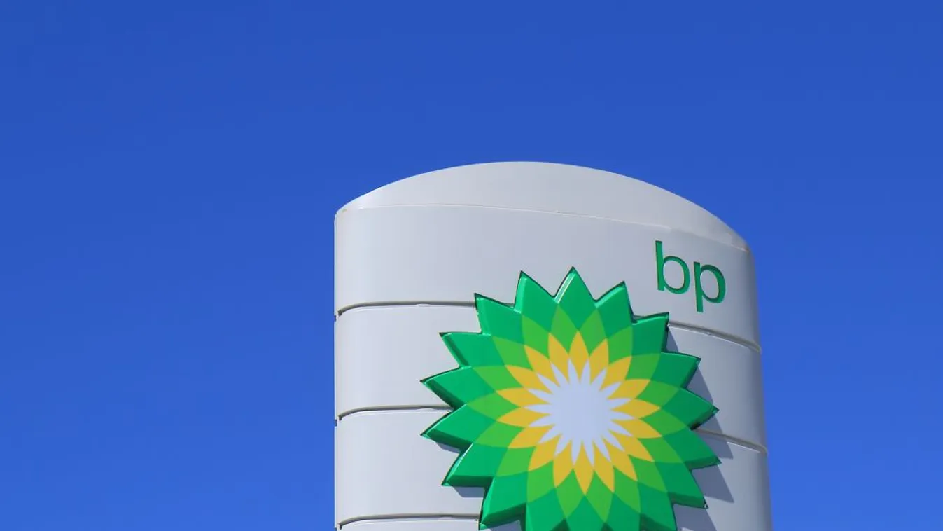 A BP közel 10 ezer dolgozójától válik meg