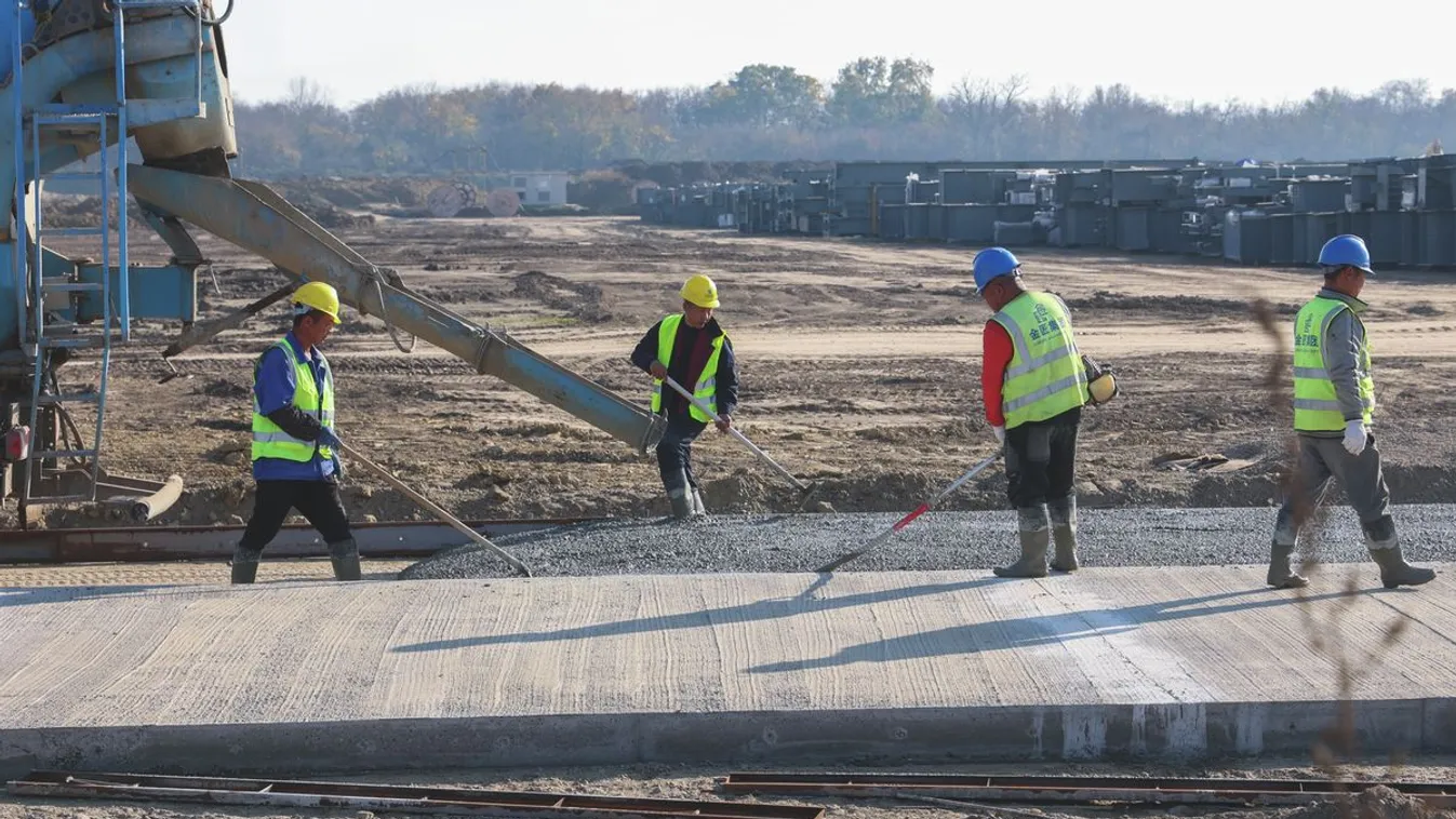 A több ezer négyzetméteres BYD-csarnok építése megdöbbentő léptékű + videó