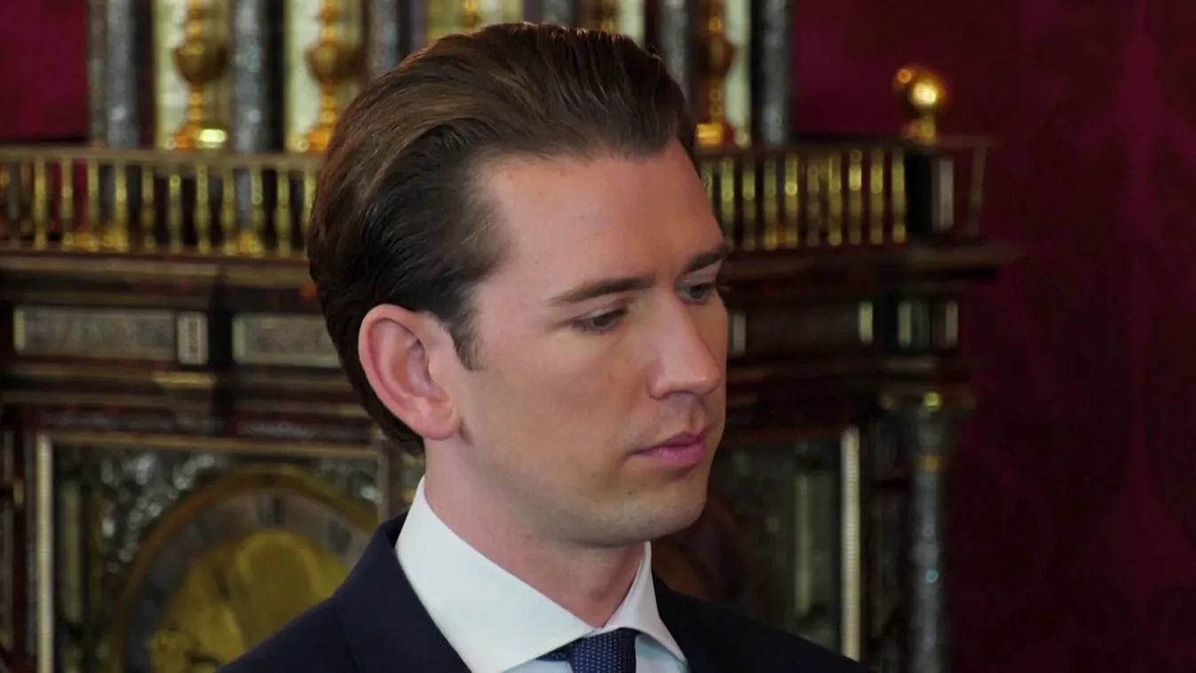 Bejelentette lemondását az osztrák kancellár