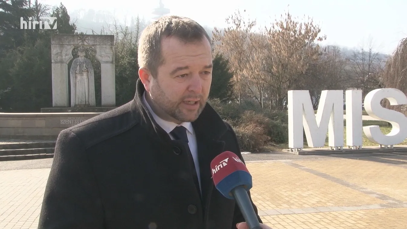 Emberáldozattal járó ősi rítusként kezelné a védekezést egy MSZP-s képviselő