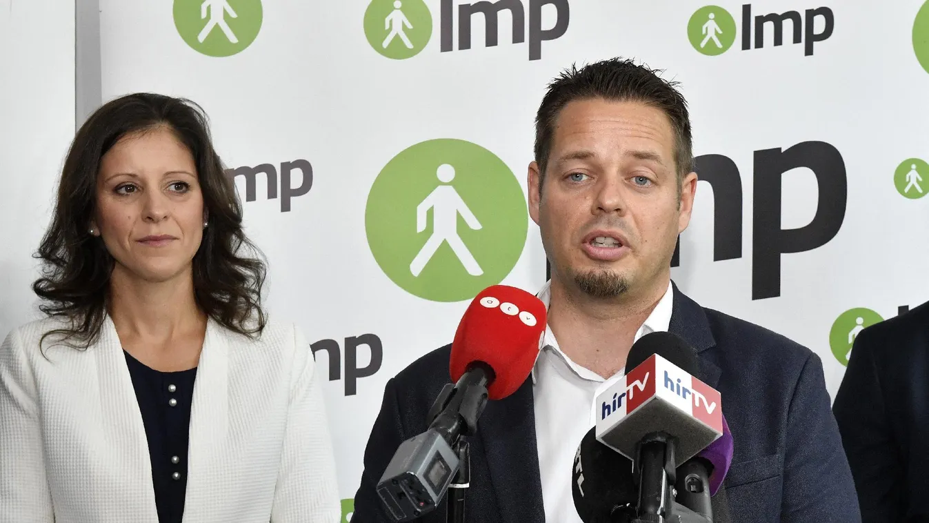 LMP: Szél Bernadetten kívül a teljes vezetést lecserélték