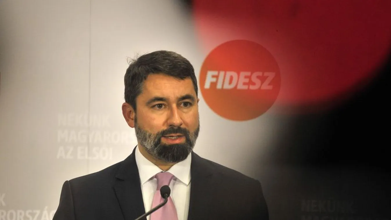 Hidvéghi: Ideje lenne tiszteletet adni a magyaroknak és felhagyni a vádaskodással