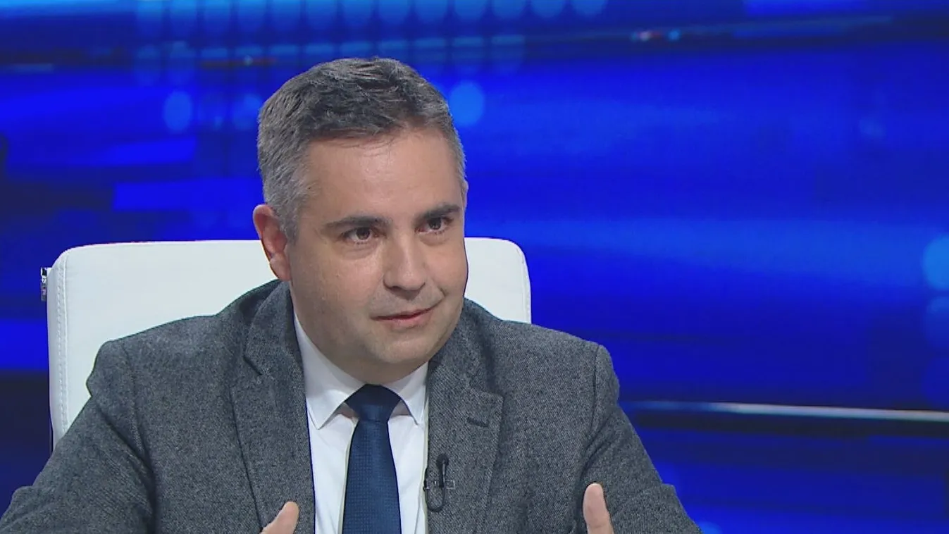 Czuczor Gergely: Szükség van oktatási reformokra, de nem most van itt az ideje