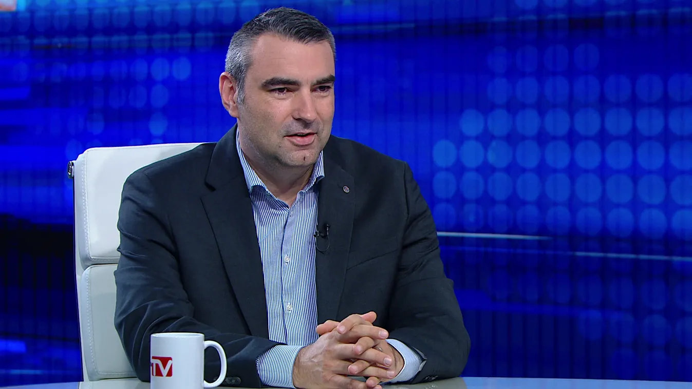 Ifj. Lomnici Zoltán: Egy újabb fronton próbálják amortizálni Magyarország tekintélyét