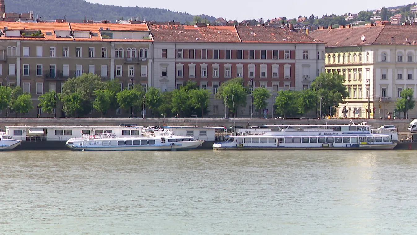 Kikötőben maradnak a BKV hajók
