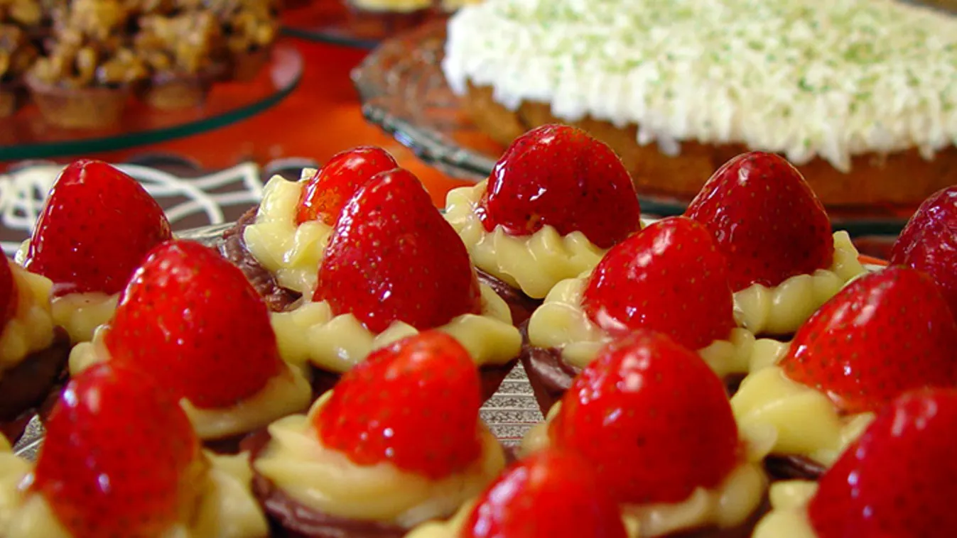 Ellenőrzés: azonnal bezáratták a díjnyertes cukrászdát