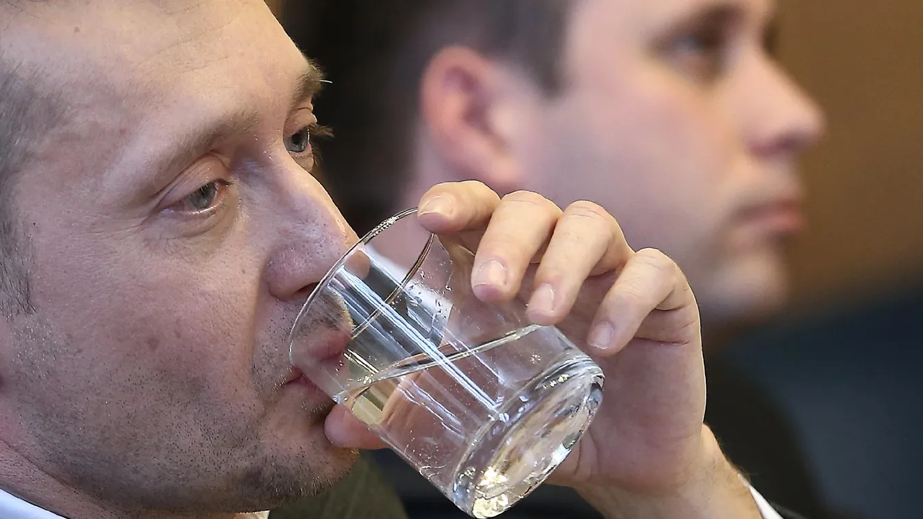 Teljes a hírzárlat letelepedésikötvény-ügyben