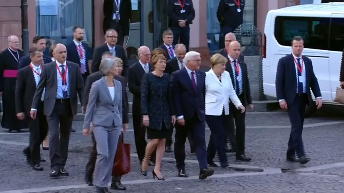 „Új falak emelkednek Németországban”