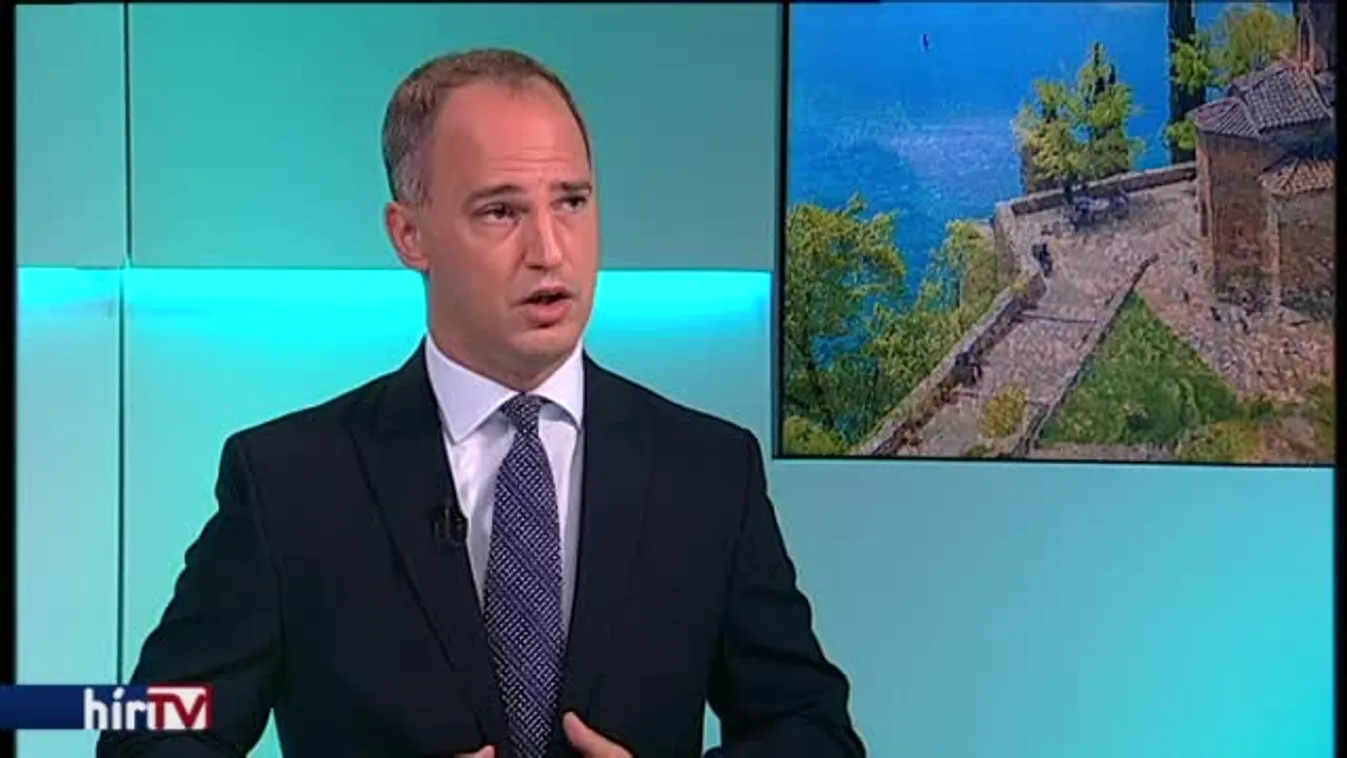 Bárki javára visszalép az Együtt, és szinte bárkivel összefog