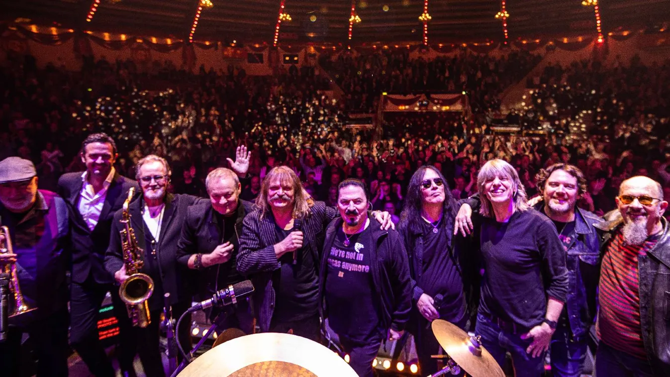 Őrült kíváncsiak az emberek erre a koncertre!