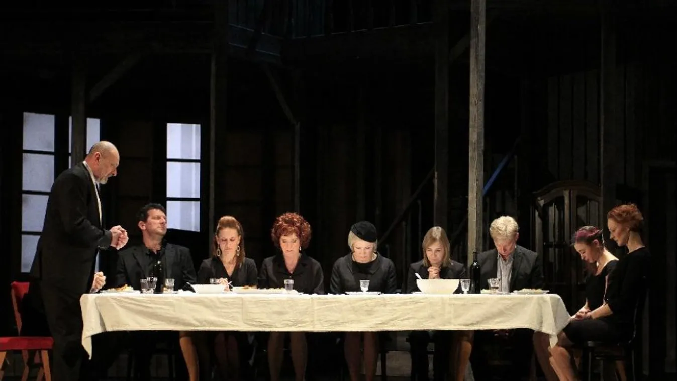 Október 23-án nyit a megújult Csiky Gergely Színház