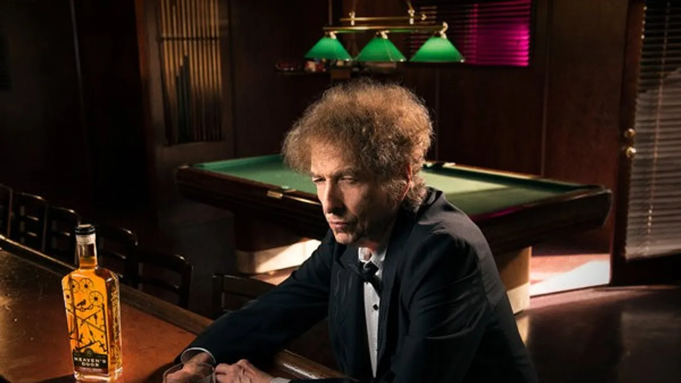 Saját whiskykollekcióval jelentkezik Bob Dylan