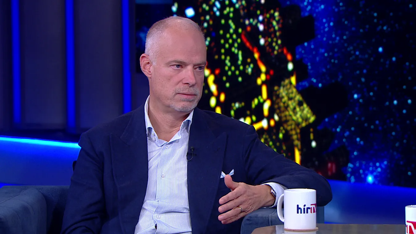 Ezért bontották fel Ruszin-Szendi Romulusz tartalékos szerződését + videó