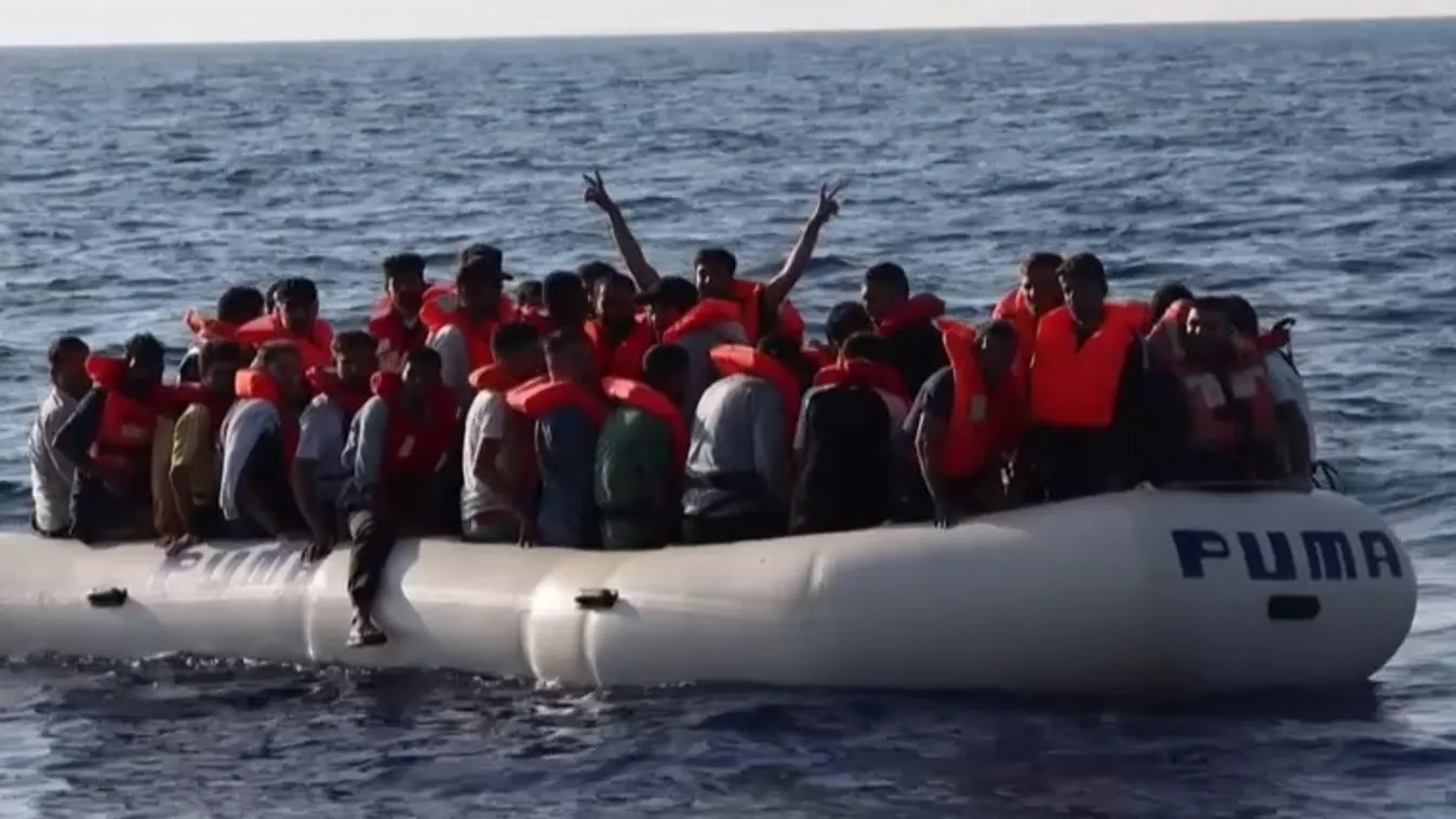 Naponta több száz illegális bevándorló köt ki Spanyolországban a javuló tengerviszonyok miatt + videó