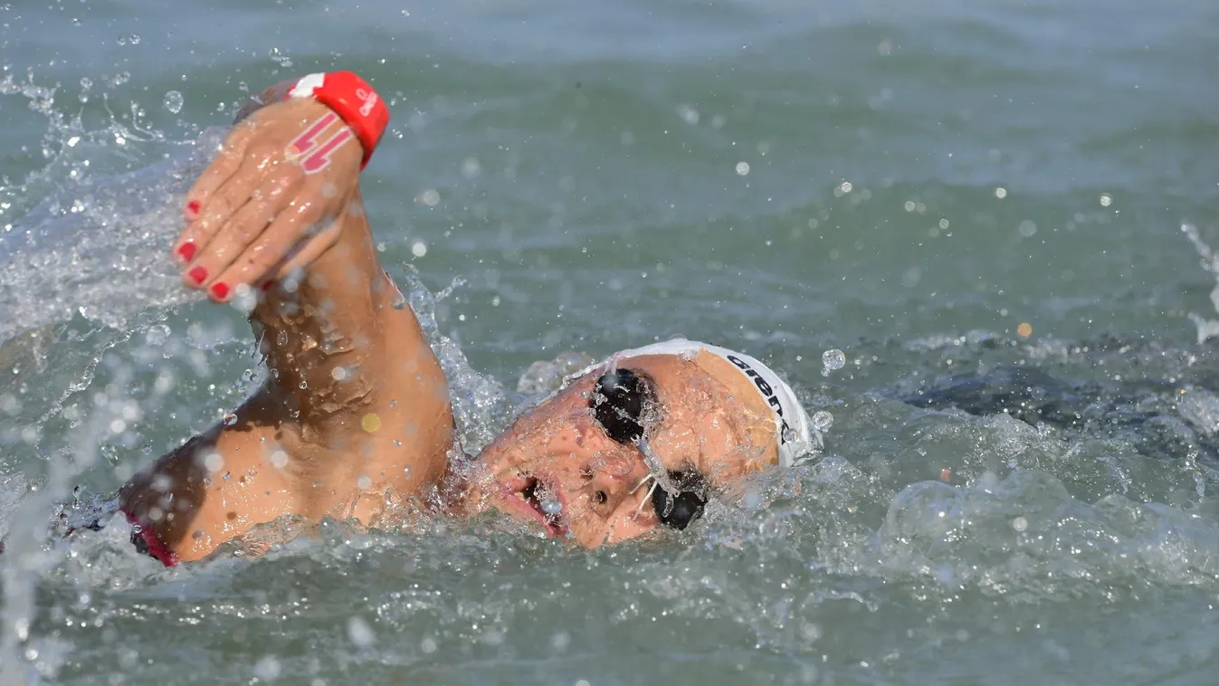 Olasz Anna negyedik nyíltvízi úszásban