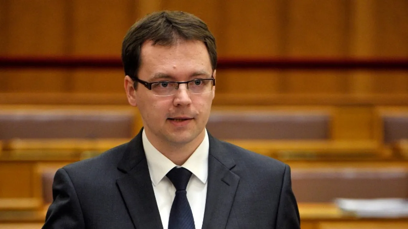 Izer Norbert: négy év alatt megnégyszereződött az első házasoknak járó adókedvezményt kihasználók tábora