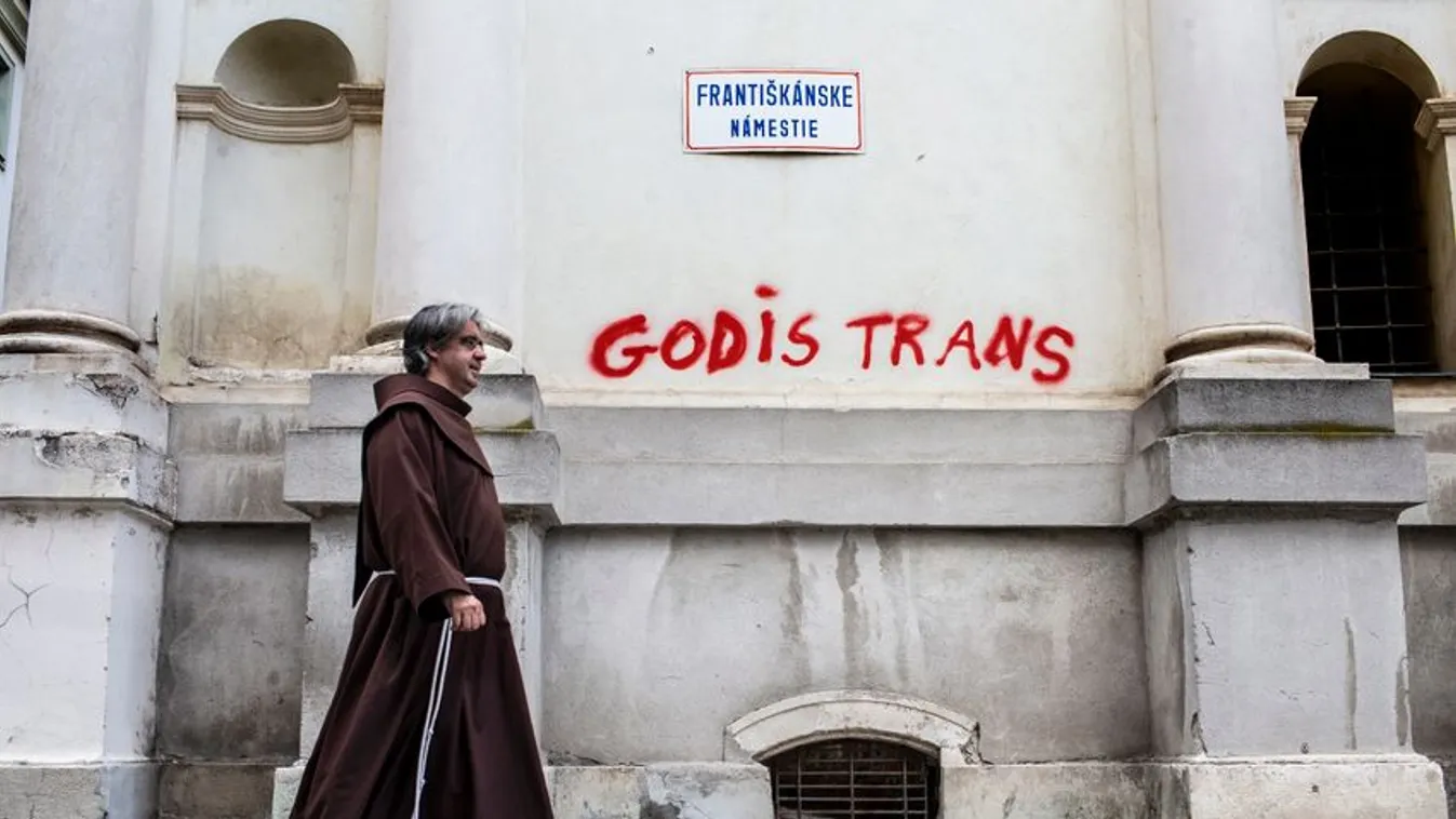 2021 is a keresztényellenesség jegyében telt