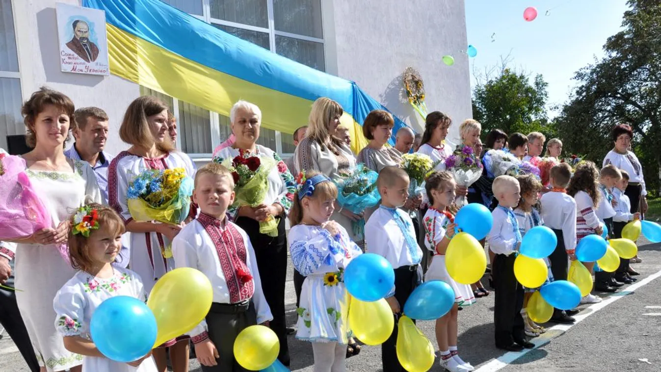 Aláírta a sokat vitatott ukrán nyelvtörvényt a házelnök