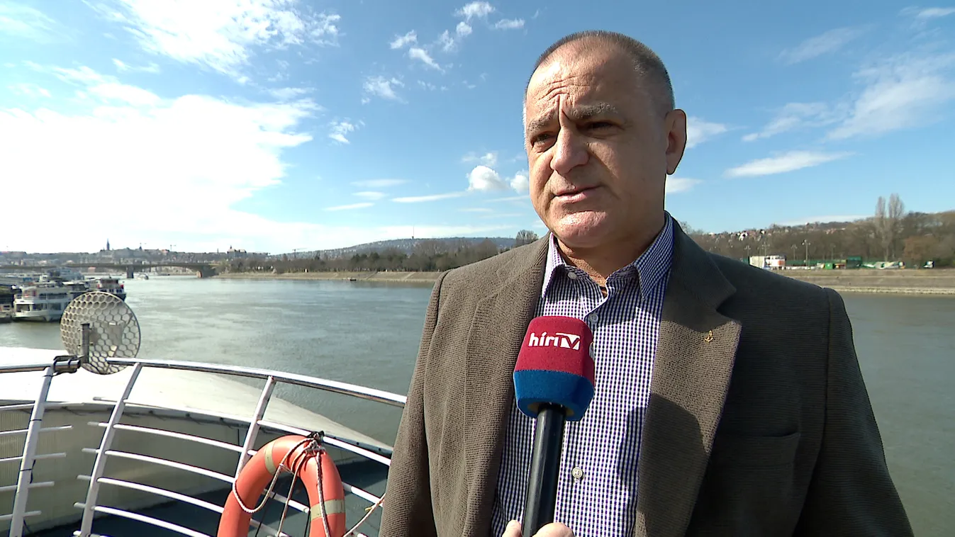 Radar - Elsüllyedt egy teherhajó Regensburgnál