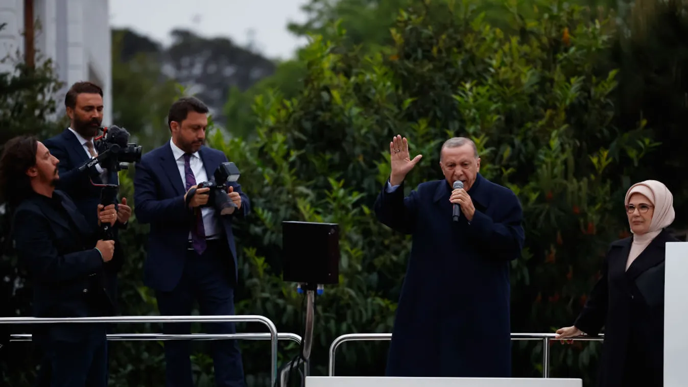 Recep Tayyip Erdogan bejelentette győzelmét