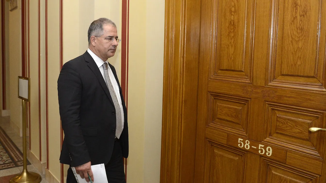 Teljesen életszerűtlen Kósa állítása