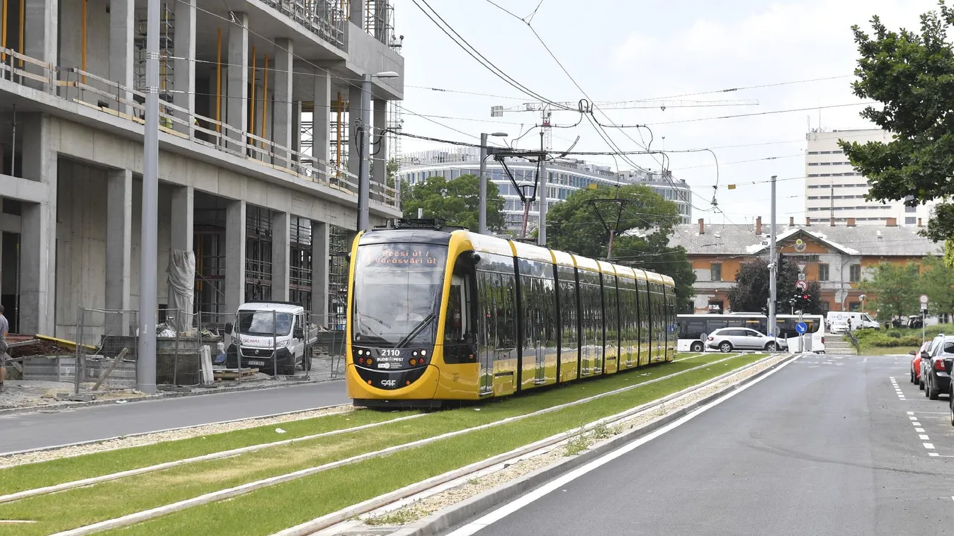 Az Etele térig jár az 1-es villamos