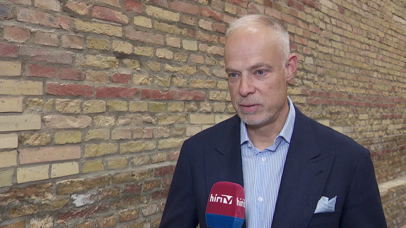 Szalay-Bobrovniczky Kristóf: Magyar Péter lassan saját maga paródiájává válik + videó