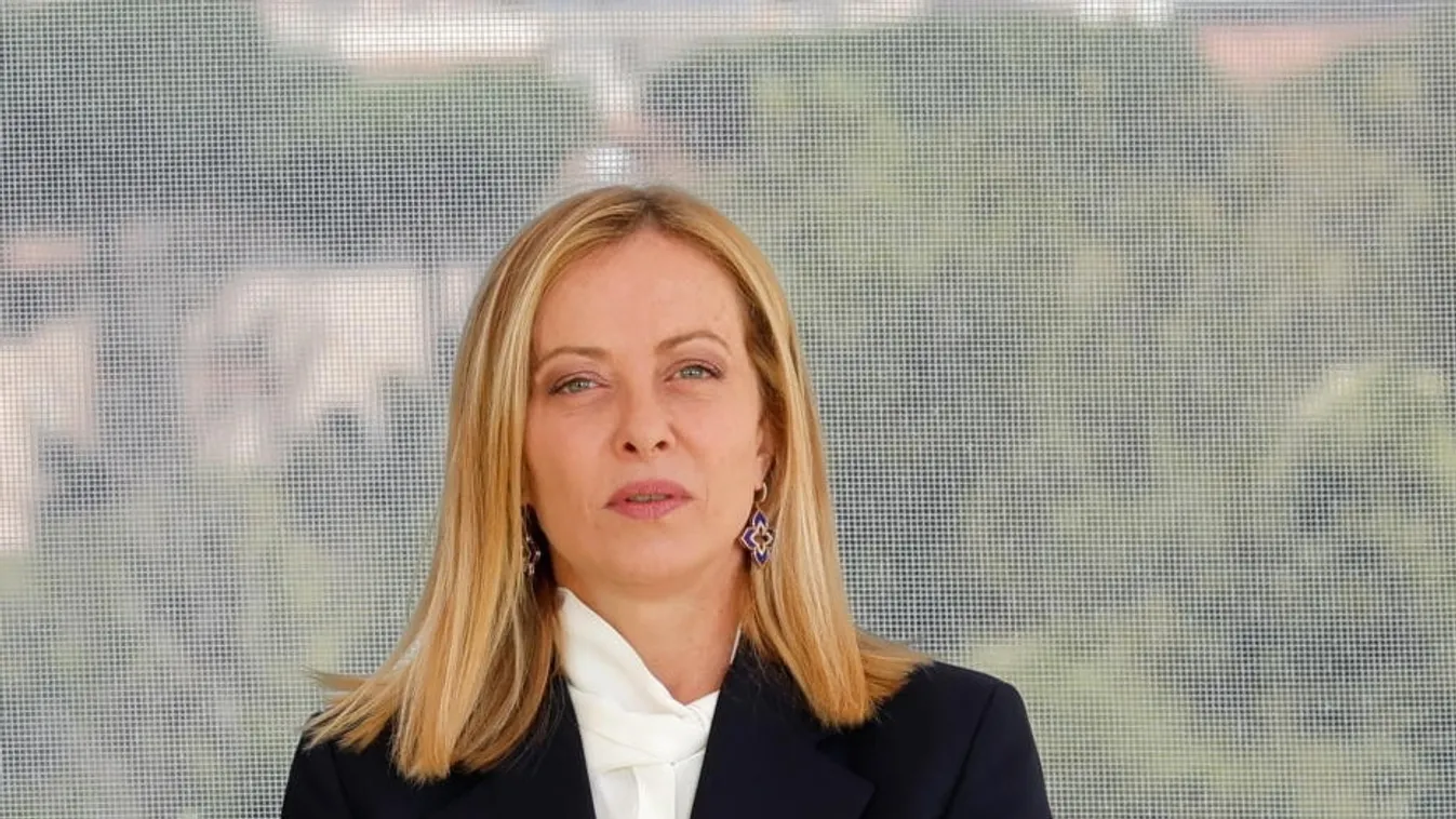 Giorgia Meloni kelt Donald Trump védelmére egy nemzetközi fórumon