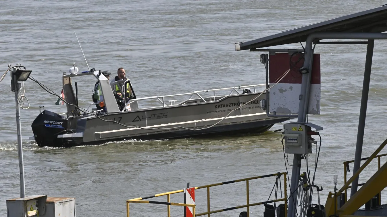 Verőcei hajóbaleset - a vízen, a szárazföldön és a levegőből is keresik az eltűnteket + videó