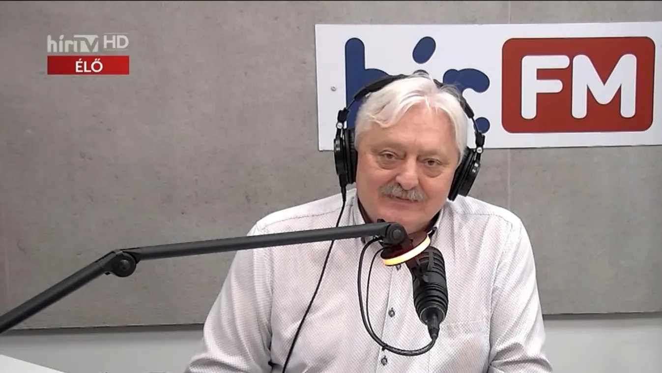 Paláver: A magyarok háromnegyede kiáll az ország keresztény kultúrája mellett