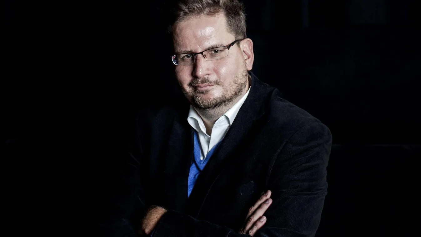 Az újbalos próféta programra vár