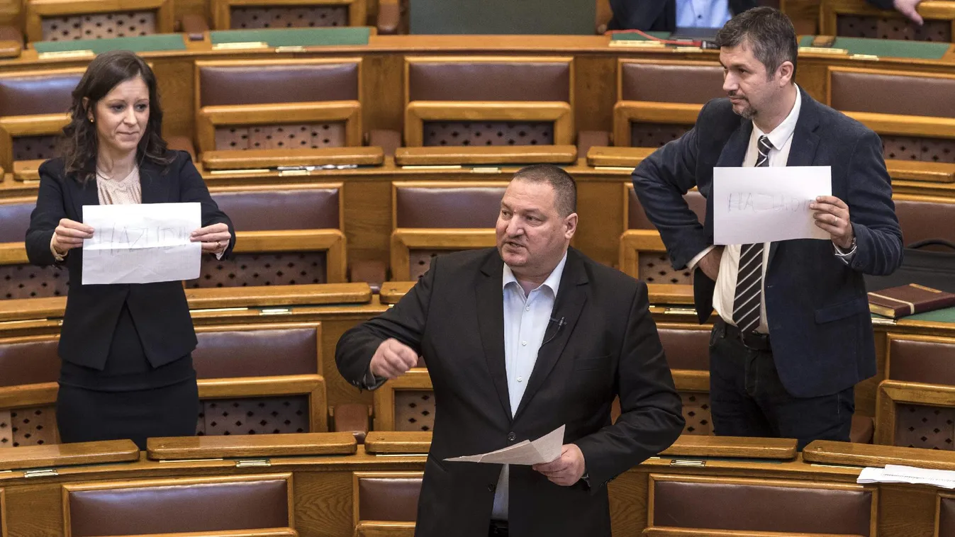 Németh Szilárd megszabadulna Szél Bernadett-től