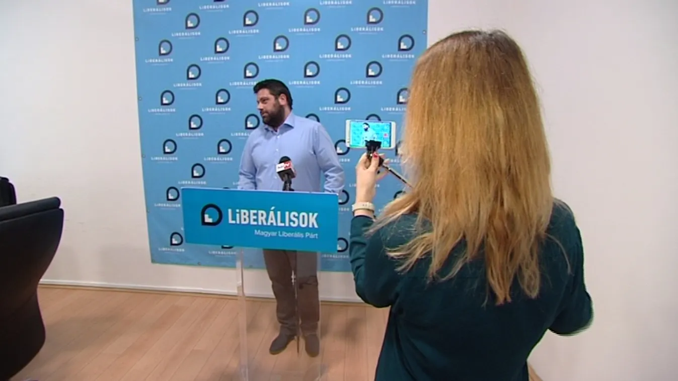 Fodorék a külföldön élőket mozgósítanák