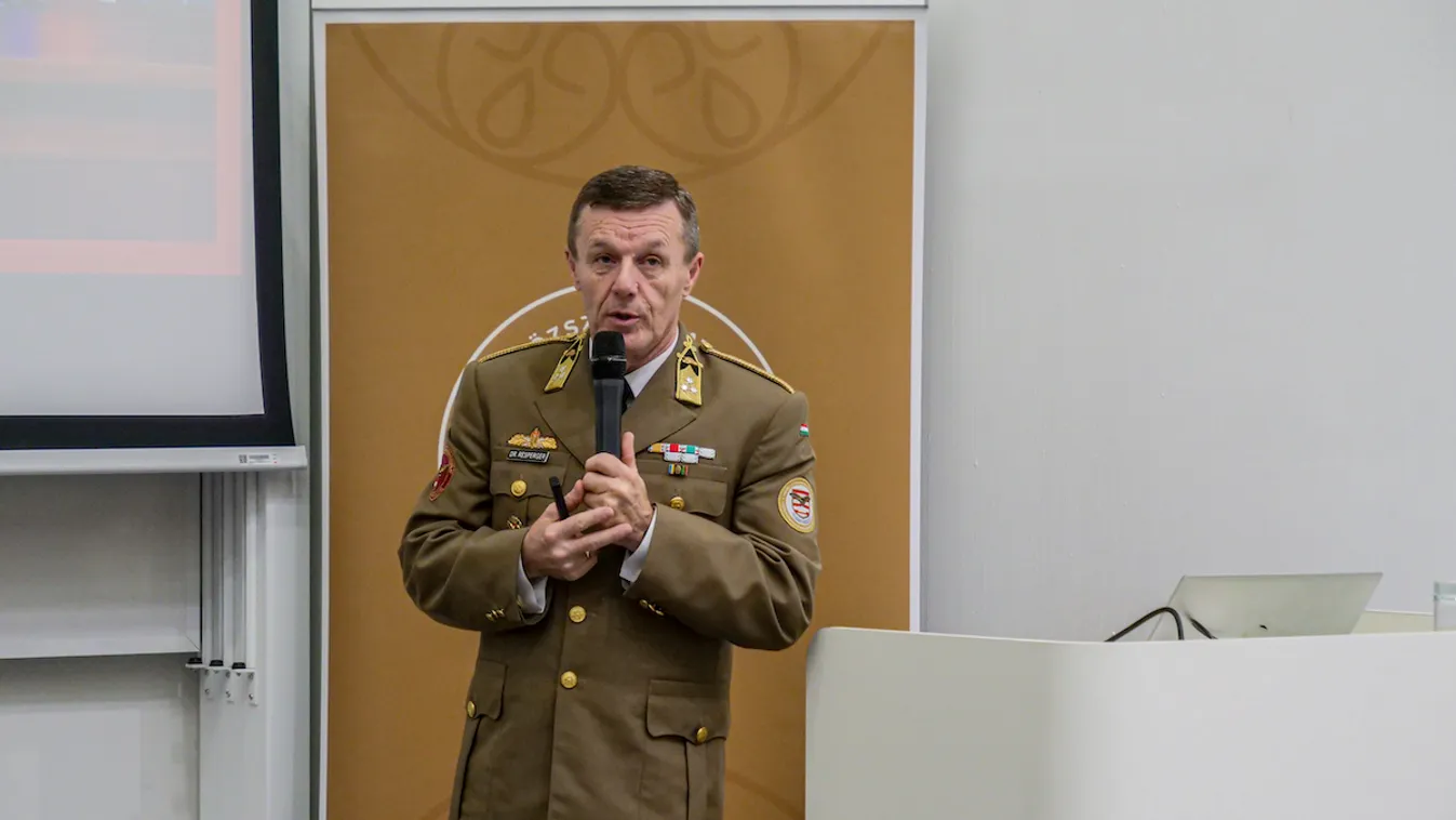 Resperger István szerint legalább 150 ezer halottja lehet már Ukrajnának