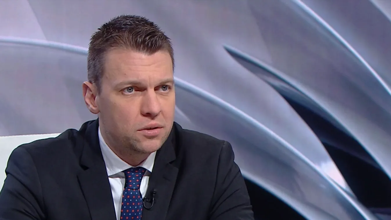 Külügy: Adják vissza a magyar kisebbség jogait!