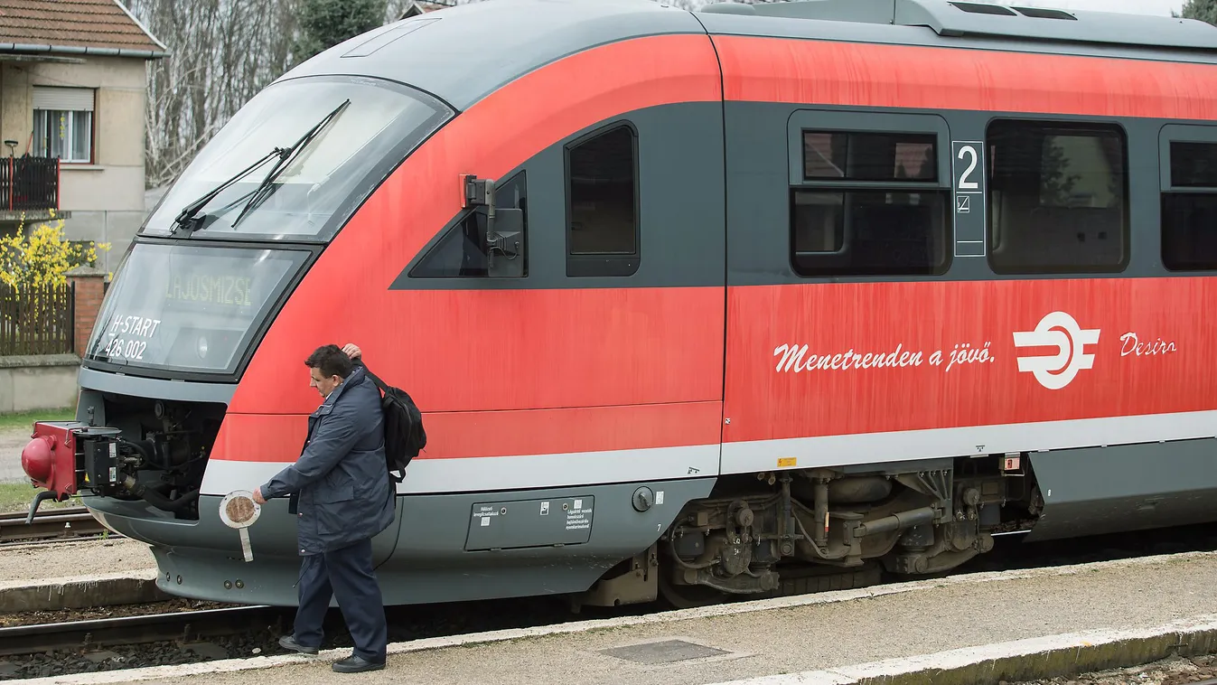 Bombariadó a nemzetközi járatokon