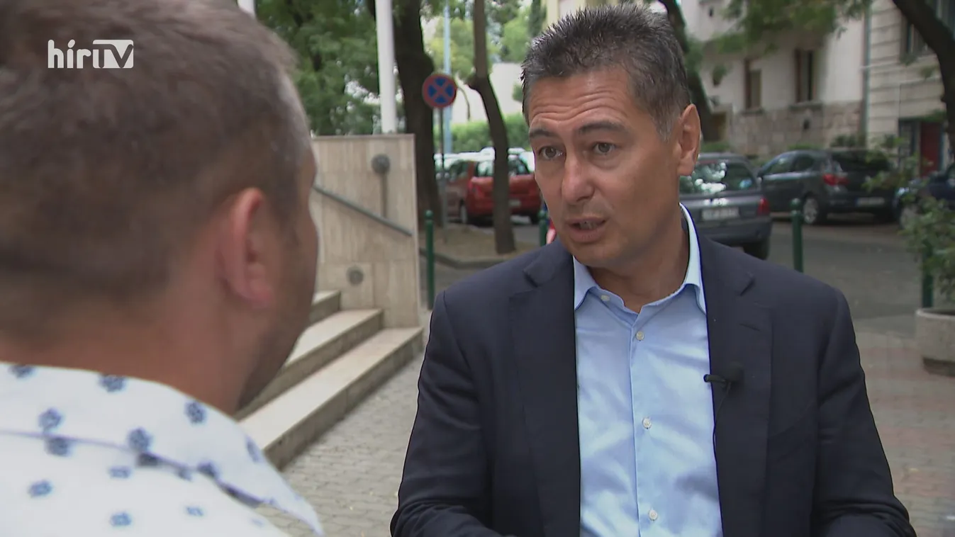 Feljelentette Hadházy Ákost a zuglói önkormányzat