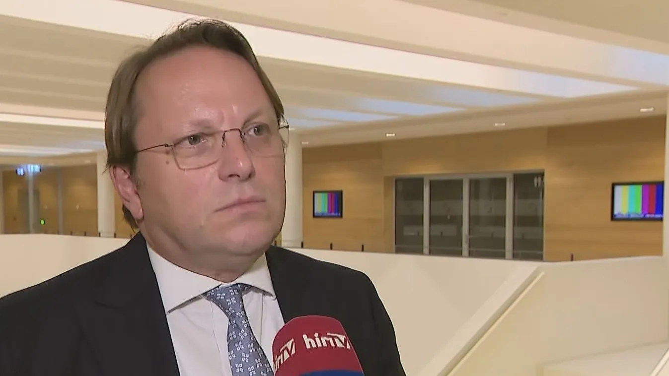 Várhelyi Olivér: Bosznia-Hercegovina nagyon komoly lépést tett az uniós csatlakozási tárgyalások megkezdéséhez