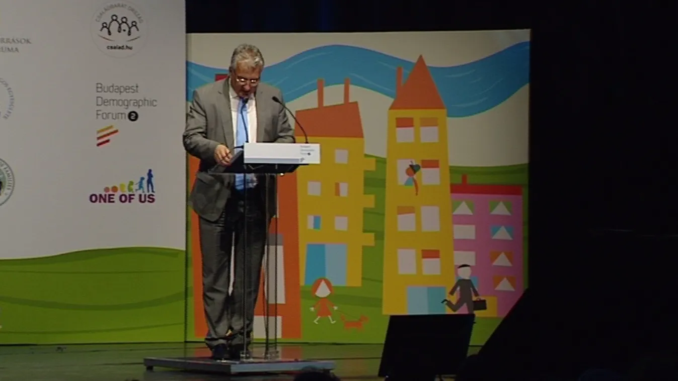 Hatszázmillió a népesedéspolitikai törekvések propagálására