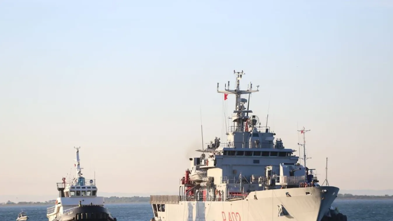 Az olasz kormány folytatja a menedékkérelmek elbírálását az albániai táborokban