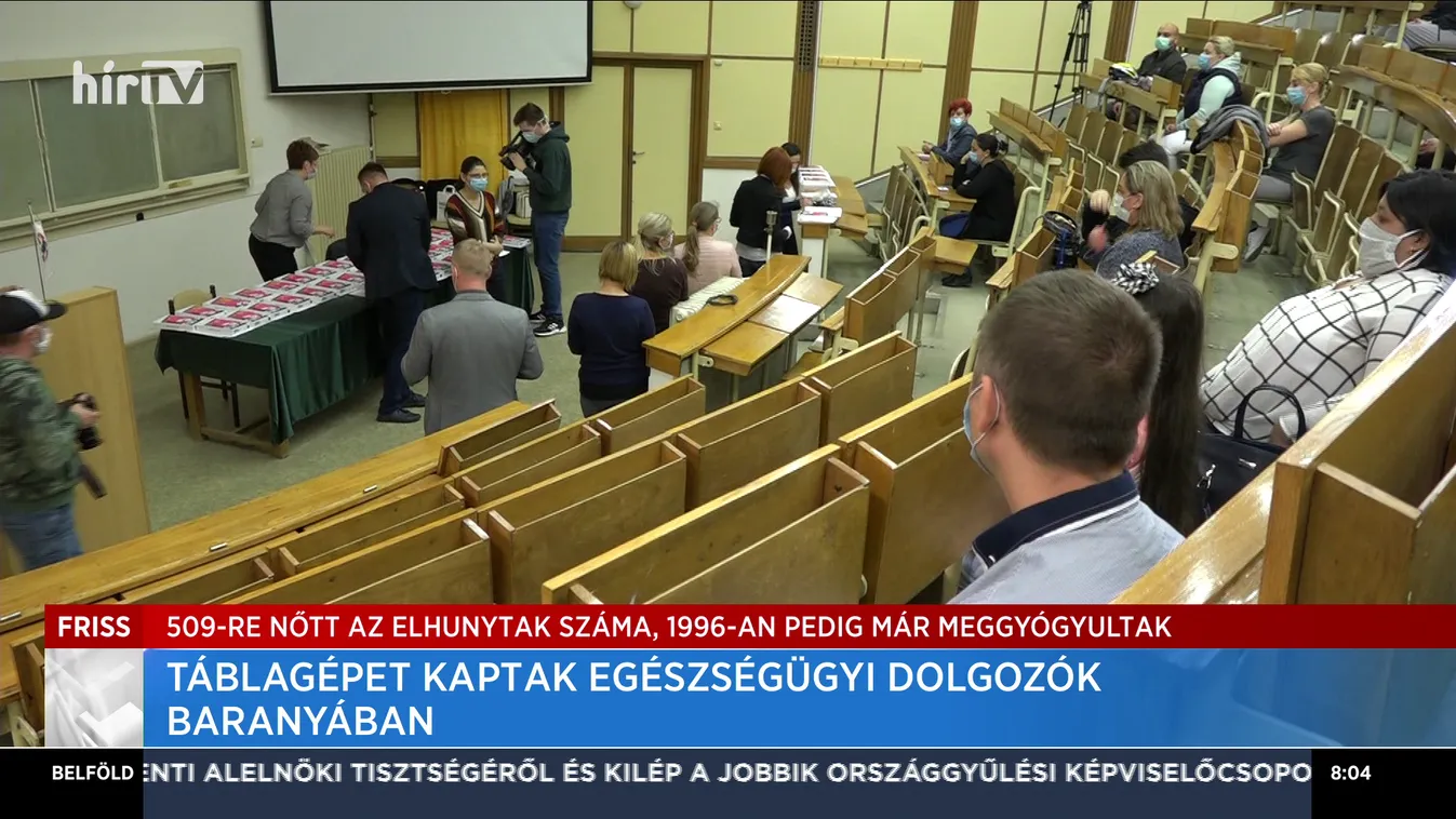 Táblagépet kaptak egészségügyi dolgozók Baranyában